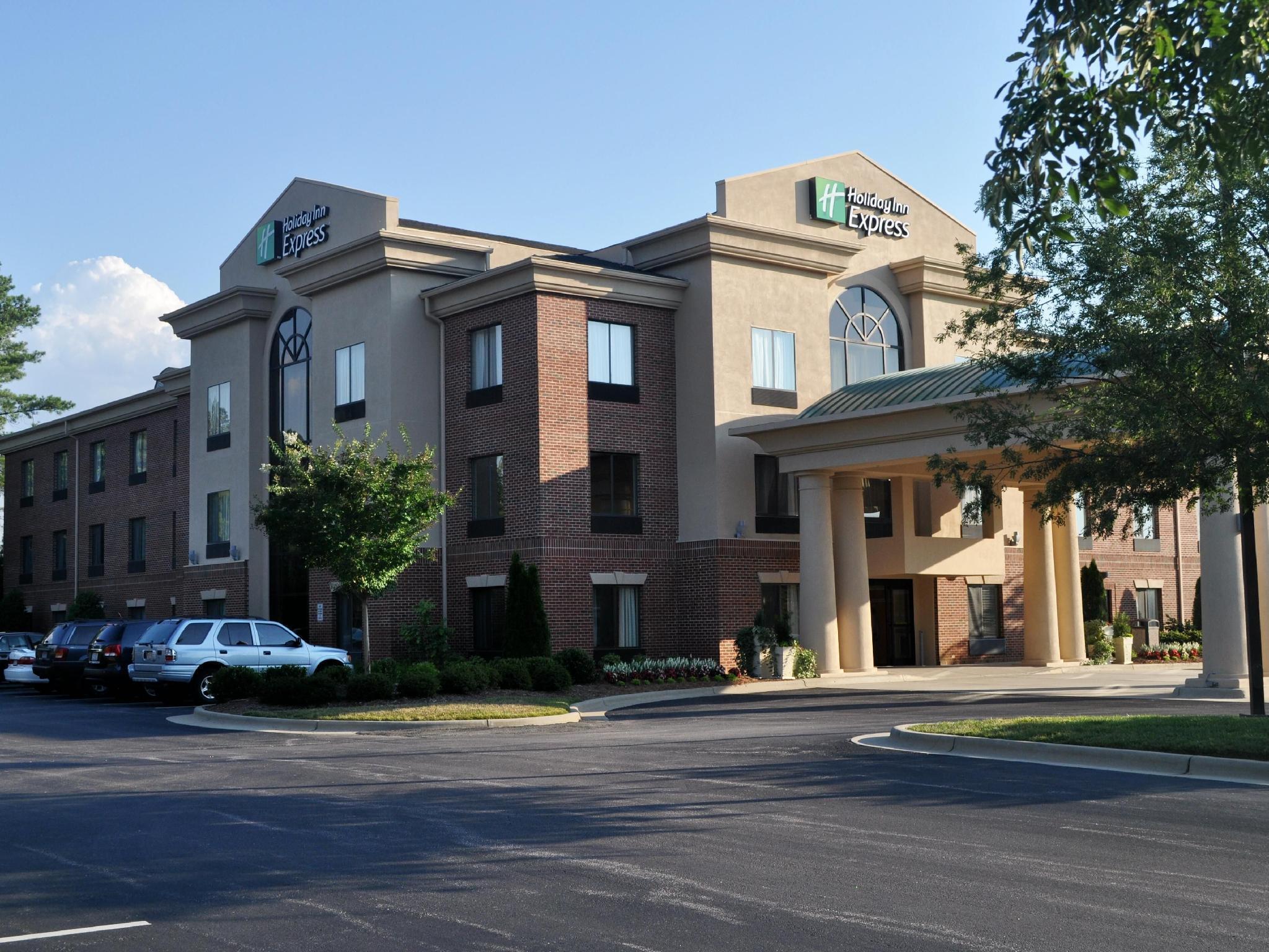 Holiday Inn Express Hotel & Suites Raleigh North - Wake Forest By Ihg Extérieur photo