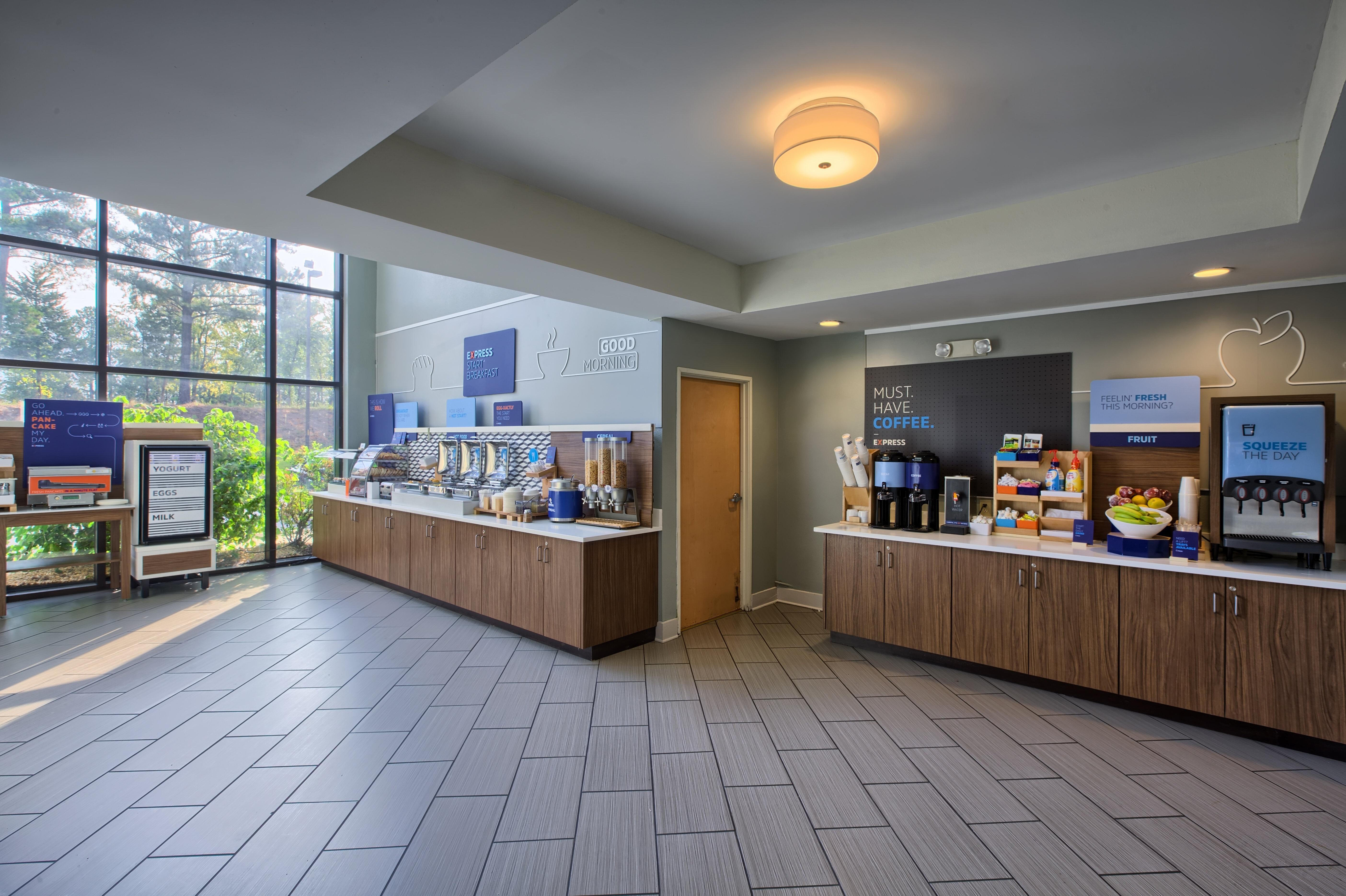 Holiday Inn Express Hotel & Suites Raleigh North - Wake Forest By Ihg Extérieur photo