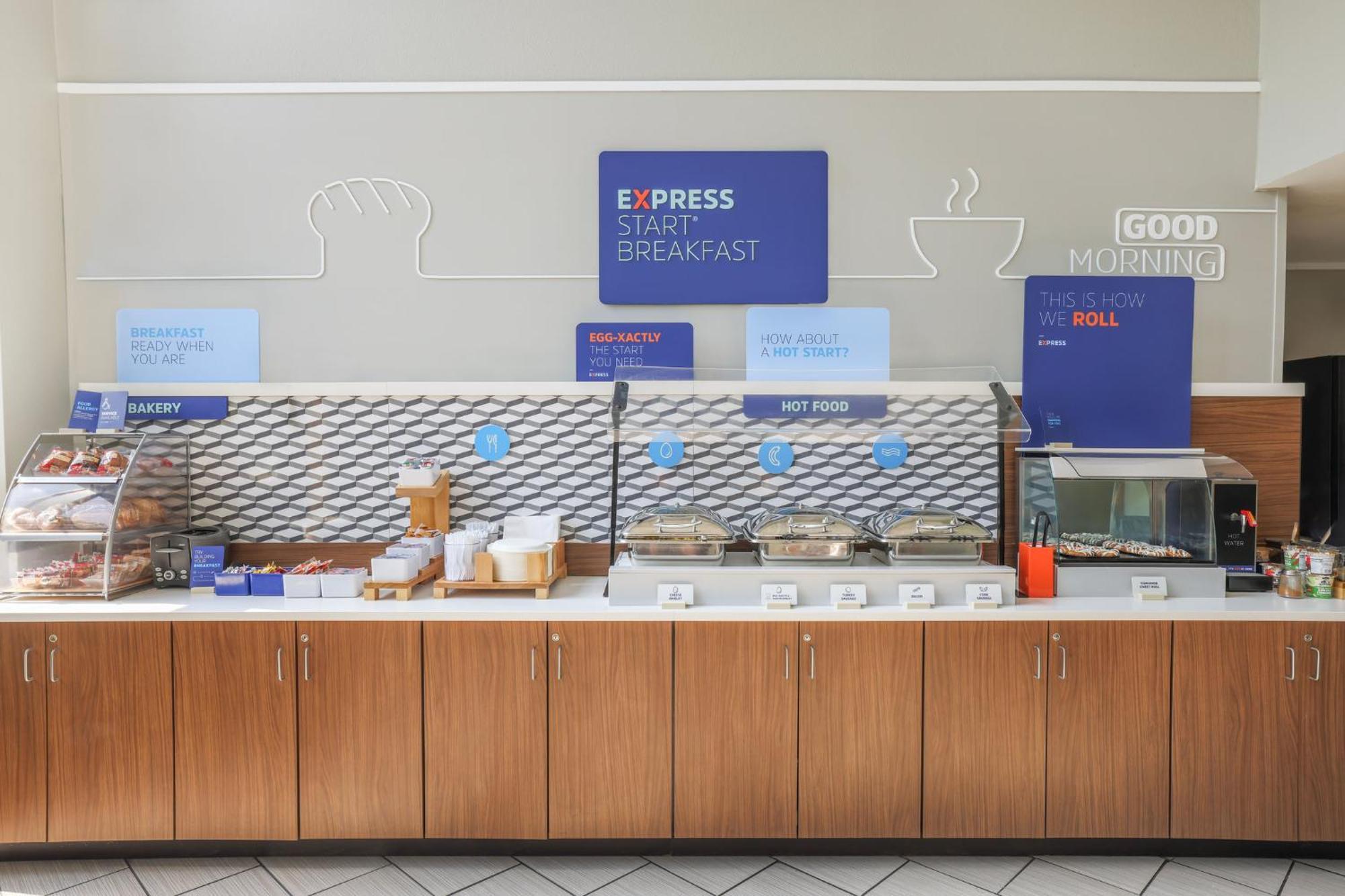 Holiday Inn Express Hotel & Suites Raleigh North - Wake Forest By Ihg Extérieur photo